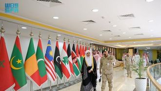 زيارة أمين عام رابطة العالم الإسلامي للمركز الإسلامي لمحاربة الإرهاب