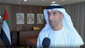 شراكة تجارية بين الإمارات العربية المتحدة وأنغولا تهدف إلى تحقيق 10 مليارات دولار أمريكي