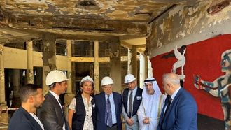 حاكم الشارقة يدعم ترميم مسرح بيروت