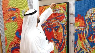 فنانون إماراتيون يتألقون في معرض أبوظبي الدولي للصيد والفروسية 2019