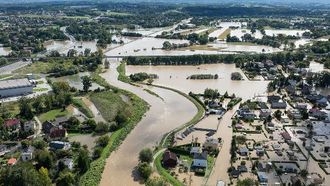 الاتحاد الأوروبي يواجه خسارة قدرها 43 مليار يورو بسبب الأحداث الجوية