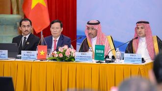 Minister Witnesses Signing Of Investment Agreements