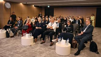 إطلاق مبادرة جديدة لخلق فرص عمل للاجئين