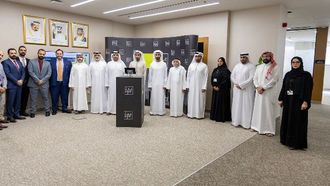 راشد بن حميد يعتمد الخارطة الاستراتيجية لمؤسسة عقار