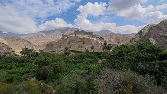 Exploring Al-Baha~~s Unique Architecture