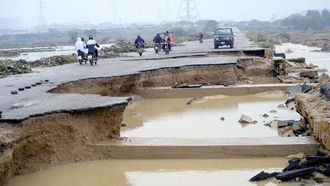 Pakistan~~s Flood Damages Estimated At $2.9 Billion