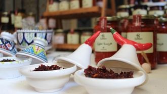 نابل تحتفل بالهريسة في مهرجانها السنوي