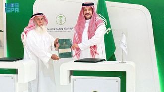 تسليم أول موقع لتربية الخيول في الرياض