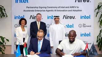 إنتل تتعاون مع AIREV للابتكار في مجال الذكاء الاصطناعي