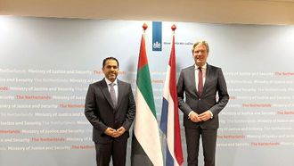 الإمارات العربية المتحدة وهولندا تعززان العلاقات القانونية