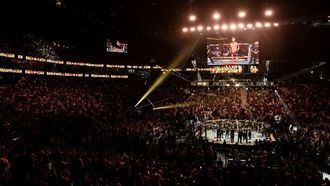 ماكنزي ديرن يفوز بلقب UFC في أبو ظبي