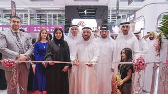 معرض الشرق الأوسط الأول لمستحضرات التجميل في الشارقة