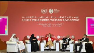 أبوظبي تستعرض جودة الحياة في القمة