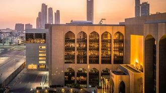 ارتفاع أصول البنوك إلى 5.2 تريليون درهم