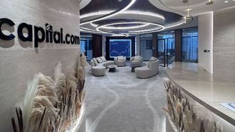 Capital.com تشهد حجم تداولات بقيمة 744 مليار دولار أمريكي في الربع الثالث