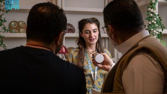 تتألق الحرفية الجورجية في معرض بانان