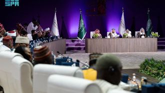 Hajj Minister Urges Timely Contract Completion