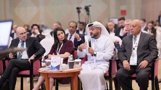 اختتام مؤتمر التأمين الصحي في دبي