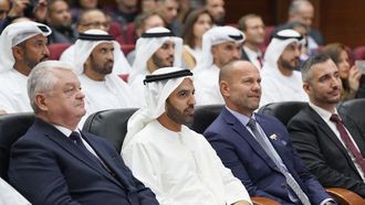 محمد بن سعود يحضر حفلاً موسيقياً