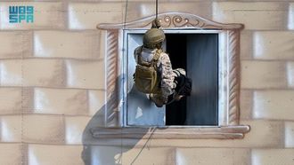 اختتام مناورات الموجة الحمراء 8 البحرية المشتركة