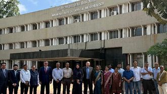 وفد دولة الإمارات العربية المتحدة في مؤتمر تعديل الطقس