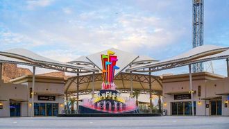 استكشف ألعاب سيكس فلاجز القدية التي حطمت الأرقام القياسية