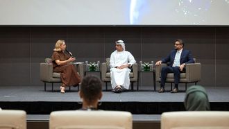 حلقة نقاشية حول حوكمة الفضاء والاستدامة