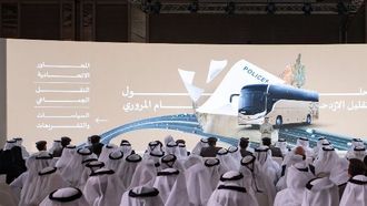 الإعلان عن مشاريع نقل بقيمة 170 مليار درهم إماراتي