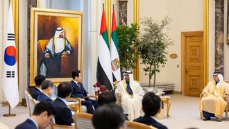 قادة الإمارات وكوريا الجنوبية يناقشون العلاقات الاستراتيجية