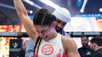 ميشيل أوليفيرا تفوز بلقب بطولة الإمارات للمحاربين