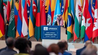 وزير الثقافة يتحدث في مؤتمر اليونسكو