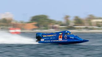 تورنتي يقود التجارب الحرة في جدة