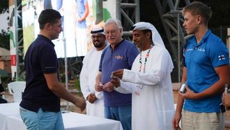 قسطنطين وإيزمان يفوزان بجوائز أبوظبي للرماية