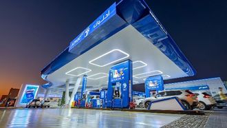 إطلاق بطاقة ائتمان أدنوك للمكافآت في الإمارات العربية المتحدة