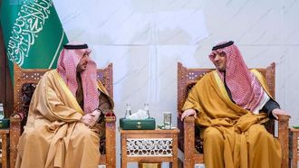 مراجعة وزير الداخلية لمشاريع تطوير الجوف