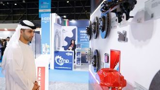 أوتوميكانيكا دبي 2025 يستعرض ابتكارات المركبات