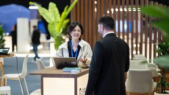 الشركات الناشئة تبتكر في فعالية Bridge Marketplace