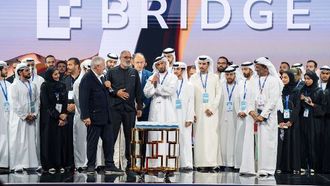 مسودة دليل الإعلام الجديد لقمة الجسر