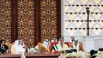 منصور بن زايد في قمة مجلس التعاون الخليجي