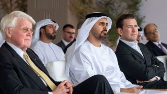 حوار التنمية العالمية بقيادة الشيخ ذياب