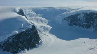 تم رصد زلازل بالقرب من جرف ثويتس الجليدي