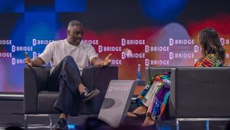 إدريس إلبا يدعم الشباب الأفريقي في القمة