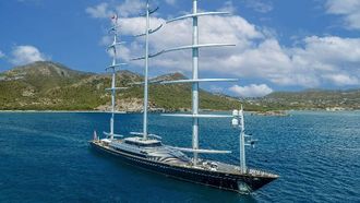 جميرا تطلق يخت الصقر المالطي