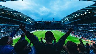 أبرز التقرير السنوي لنادي مانشستر سيتي الإيرادات