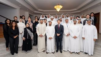 وفد برنامج القيادة يلتقي القنصل الياباني