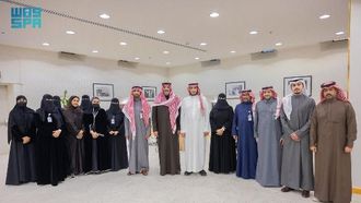 الأمير فيصل بن سلمان يزور مؤسسة الملك عبد العزيز