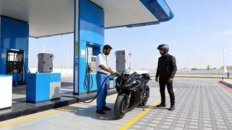 إطلاق حملة السلامة المرورية الشتوية في الإمارات العربية المتحدة