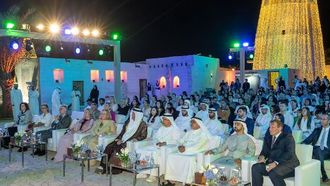 حضر سعود بن صقر العرض الأول لفيلم الطائر الأزرق