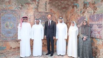 وفد أمريكي يزور مهرجان الشارقة للفنون