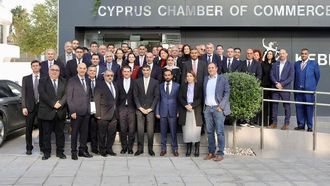 تعزيز العلاقات التجارية بين الإمارات العربية المتحدة وقبرص